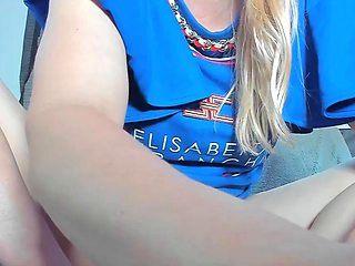 Siswet Rams Dildo in Pussy