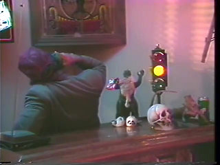 Undercover Agents Francois Papillon and Kascha Were Sent to Hawaii to Catch Syndicate Big Fish