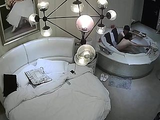 Hot amateur hidden cam