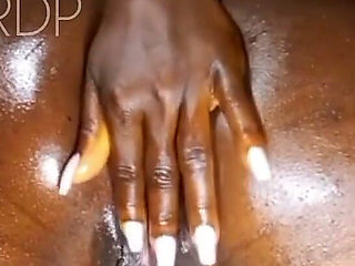 Amateur Ebony Masturbate Till She Squirt and Her Pussy Became Juice and Dripping