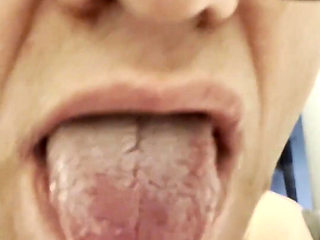 Tongue Gay