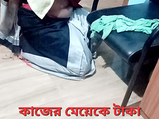 Desi Hot Kamwali Sex with young Boss! Don't tell my Wife!!