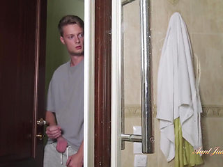 AuntJudysXXX - Mature Stepmom Diana Fucks Her Stepson After a Hot Shower