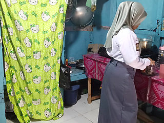 Sister-in-law is about to go to school