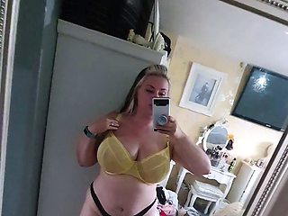 Fat BBW with big boobs masturbating and squirtin on cam