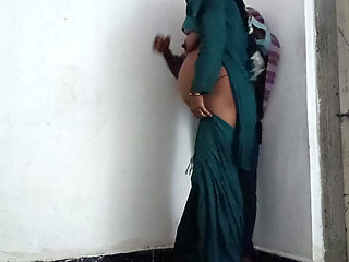 Patni pati pregnant India