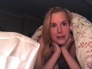 Amazing blonde german webcam milf high heel masturbation