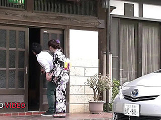 Japanese MILF Maya Kawamura Hardcore Fuck and Swallow in Uncensored JAV
