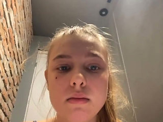 Extreme Fisting in Public