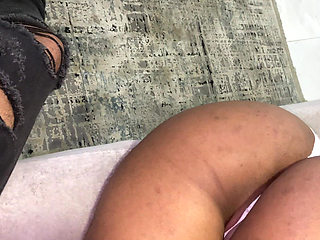 I Fuck My Stepmom on the Couch What a Delicious Ass She Has