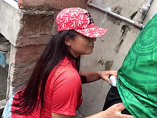 Long live Mexico!! That's how I fucked a beautiful Canadian woman at home. She does home repairs.