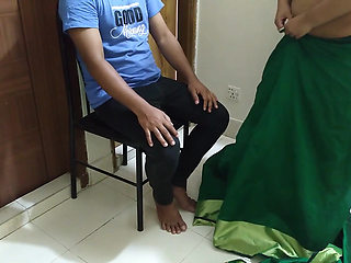 19y Old Delivery Guy Gets Fucked by a 55y Old Sexy Woman