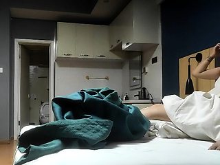 Sexy blonde amateur hidden cam HD videos
