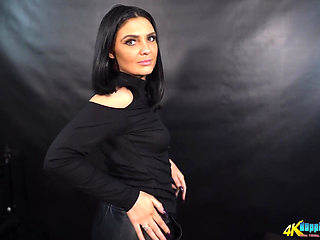 Roxee Couture - Fetish Club Dance