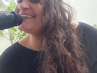 She Likes Black Cock