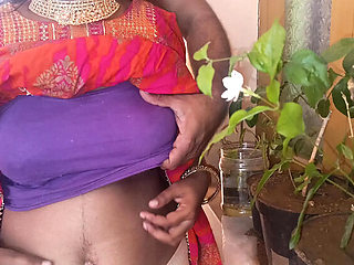 Hot Indian Housewife Cheats at Home in Hardcore Homemade Video
