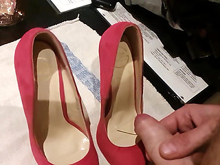Beautiful Sexy Pumps of My Girlfriend's Friend.