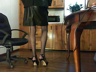 cfm heels and stocking cumshot