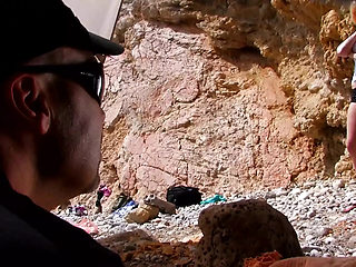 Fresh pussy Sofia Valentine a slut gets her pussy fucked on