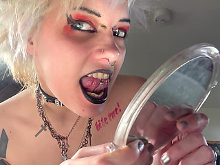 Glitterqueen1999 Mouth Tour with Mirror Black Lipstick