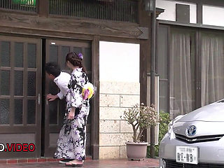 Sexy Kimono-Clad Maya Kawamura Takes Hardcore Fucking and Swallows