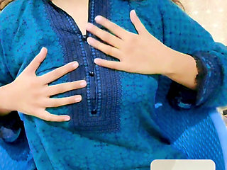 Beautiful Hot school girl Viral Video Call sex chat, video call sex viral mms xxx video