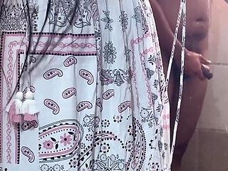 Stepson Saw MILF Saara Naked After Shower and Couldn’t Hold His Cock Away From Her Wet Cunt