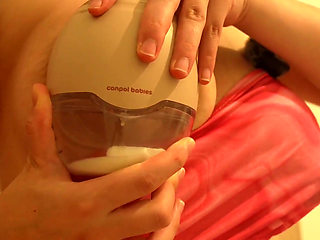 Giantess Milk Pumping