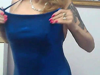 Love Me in Shiny Dresses?