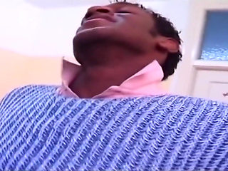 Big Omar's British Adventures: Rear Window Cleaner (2001)
