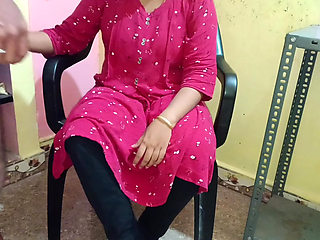 Home chair in girl tight pusssy funking and milk big eating hot video