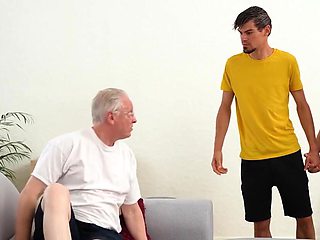 Time stop fuck scene with a redhead who gets pretty eager