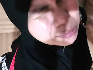 Brutal Face Fuck: Indonesian Hijab Laila Takes Stepdad's Big Cock Until Her Mouth Tears