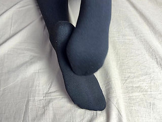 Solo girlfriend with rubber dick toy