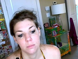 Lovely Amateur teen brunette masturbating outdoor