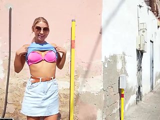 Fuck Me Quick, My Boyfriend Is Waiting