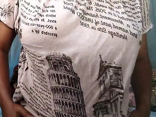 Showing my boobs and pussy