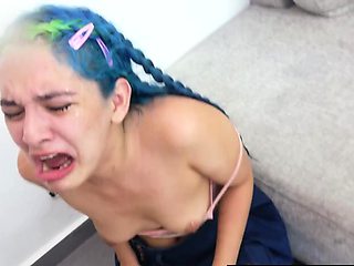 Horny e girl Min Galilea face fucked