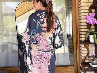 Trying On 2 Sheer Dresses: One Vintage from the '80s & One New Obsession