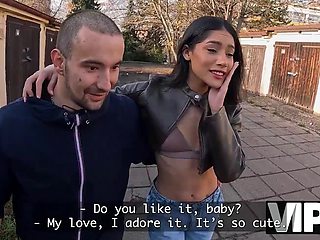 Traded my car for a pussy of his hot gf Caroline Forbes