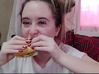 750583113125474304. mp4