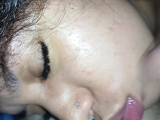 CREAMPIE FACIAL, SPURTING CUM ON THIS BITCH'S PRETTY FACE