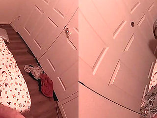 Stepdaughter Gets Fucked and Squirts on Stepdad's Dick