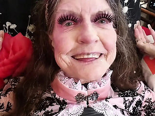 Sexy Sandra GILF Anal Fuck - Hardcore Granny Takes It In The Face