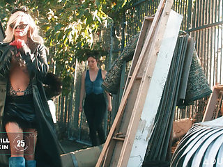 Avery Black Dry Humping, True Crime, & Directing VR Corn the Adult Time Podcast