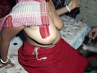 Pani Bhar Gaya chut mein