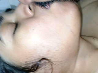 Kirti Bhabhi 18 Year Old Indian Couple First Time Hardcore Sex at Home - Blowjob, Creampie, Doggy Style