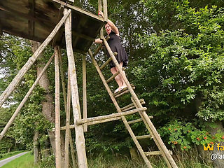 Xxl Pissing From Above in the Forest