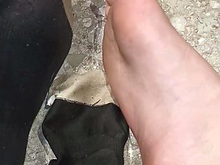 Long Foot Fetish clips at great Amateur Trampling collection