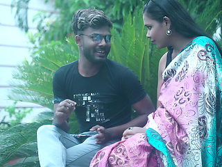 Desi Girlfriend Wants to Try First Time Sex with Boyfriend